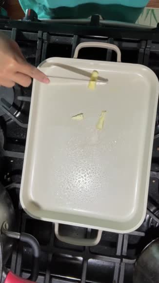 Video review of Our Place Mini Griddle Pan  by janaestokes92