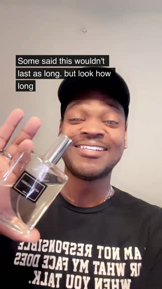 Video review of Aroma360 My Way Room Spray  by 676c0f00502978648cb0eb3e