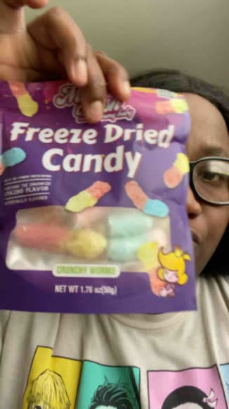 Video review of Krediz Freeze Dried Crunch Candy  by 68069366049e23e41f8527bd