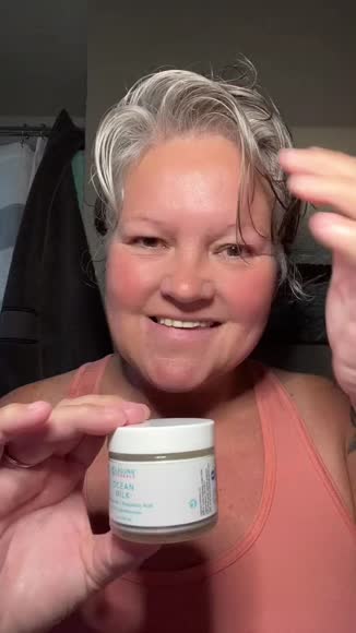 Video review of Laguna Herbals OCEAN MILK Active Algae Gel Cream  Moisturizer  by 67892ad9f490acc6d705a12e