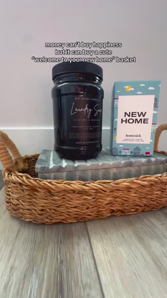 Video review of Mavwicks Fragrances Powdered Luxury Laundry Detergent  by amandaadlene