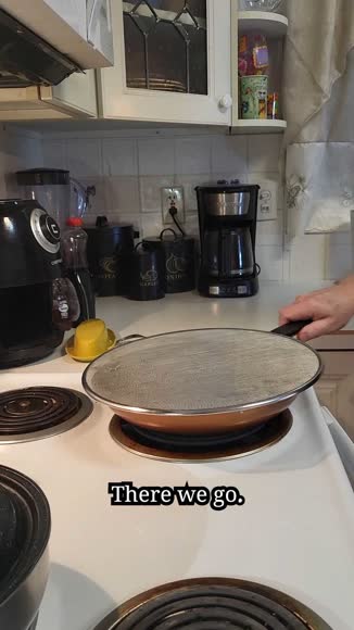 Video review of Zulay Kitchen Splatter Screen (Large)  by 677f52e71288b9c3885b143a