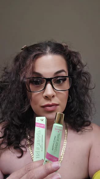 Video review of Glimmer Wish Glimmer Whip - Whipped Lip Balm  by 678558b1439f6d72107ea222