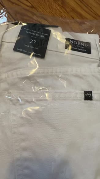 Video review of Noend Denim Women's Claude High Rise Straight Crop Jeans  by 67577f850bde65070a1f492f