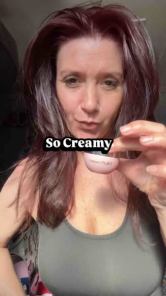 Video review of r.e.m. beauty energizing undereye balm  by 67a1431938bc3c3fb0076761