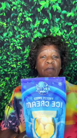 Video review of Arctic Farms Freeze Dried Ice Cream That Does Not Melt (Bits) Cake Batter  by 678fd5ab2d414658ddbe88e2
