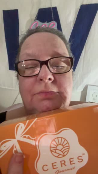 Video review of Ceres Gourmet International Exotic Snack Box - Family Size  by 67961abcf40e7c68f1029d7f