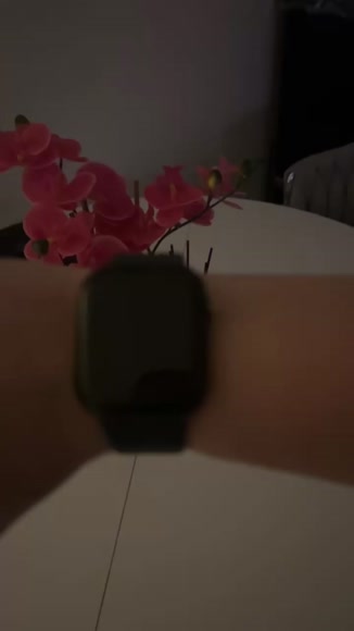 Video review of Worryfree Gadget Diamond Blocks Bling Metal Band For Apple Watch  by 678e208b54433dd43822c177