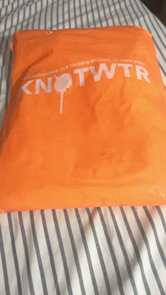 Video review of KNOTWTR Rocket Power Sweatpants  by 67f1d1e66bfd065efd1f4926