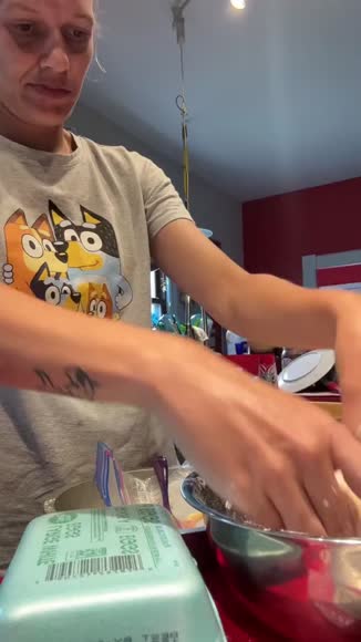 Video review of Clips Food & Drink  by 678946d9f490acc6d706e3dc
