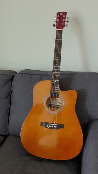 Video review of Pyle 41" Acoustic Guitar Kit  by 67f45198863c468bd5095504