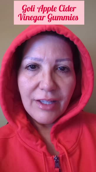 Video review of Goli Nutrition Apple Cider Vinegar Gummies & Vitamin  by 67baf55522dc7a1b74e3d68e