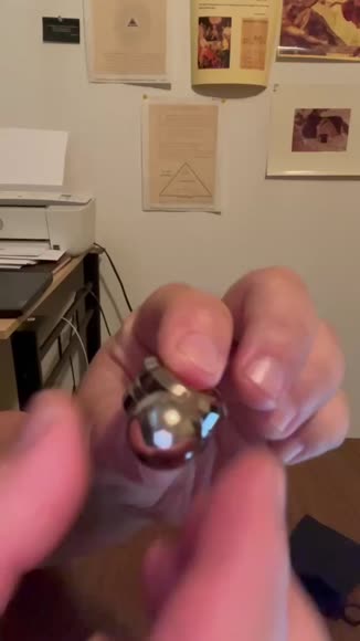 Video review of eterus Magnetic Orbit Spinning Ball  by octaviusbmi