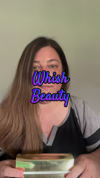 Video review of Whish Beauty Mini Glow On The Go Set  by 678bda6fc4f4681f38711b9f