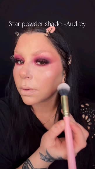 Video review of Gerard Cosmetics Audrey - Star Powder Highlighter With Radiant Finish  by help105