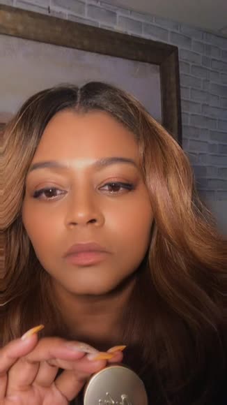 Video review of OULAC Paris Cosmetics Ltd Cream Color  by clearylatanya584