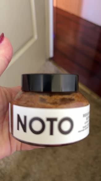 Video review of NOTO Resurface Scrub // Face + Body  by 65542e8258a243711225e6af