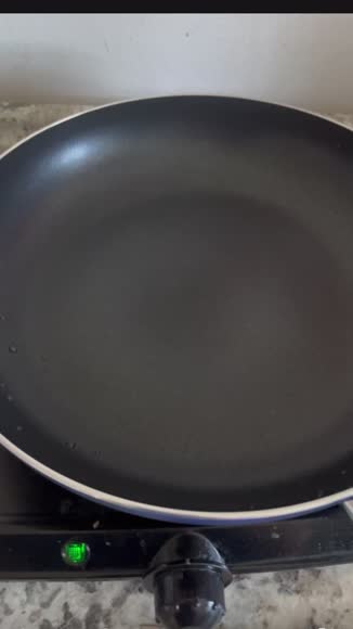 Video review of SereneLife Kitchenware Pots & Pans Set – Basic Kitchen Cookware  by 6786fb1ca3d389037affca46