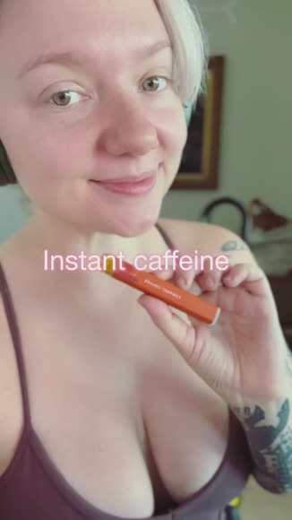 Video review of MELO Labs HELO Plus Caffeine Diffuser - Caramel Coffee (2-pack)  by 66ff5e3b571c44f83cd8cb0e