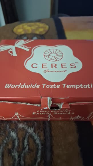 Video review of Ceres Gourmet International Snack Box, 30 Pcs  by 678da27854433dd4381f222d