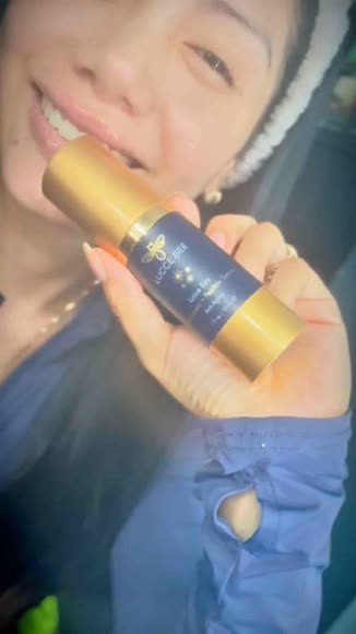 Video review of Lucce Bee Hyaluronic + Peptide Serum  by 
