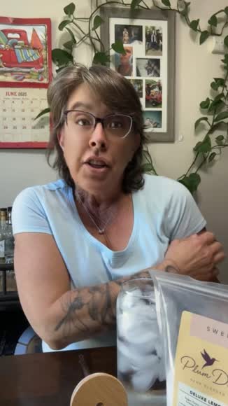 Video review of Plum Deluxe Deluxe Lemonade Mix  by 67858365cf1903345c5eb7dc