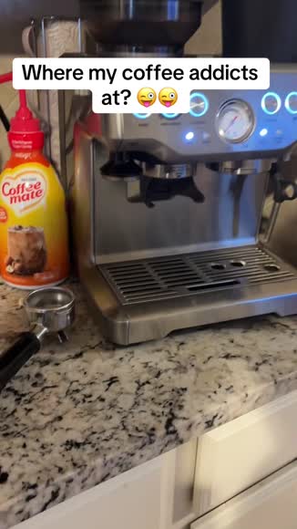 Video review of Syruvia English Toffee Syrup  by 676f2fde851a79ae41a300b1