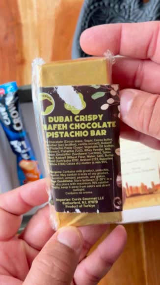 Video review of  Dubai Chocolate Bar Pistachio With Dark Chocolate Knafeh, Premium  by tn8b4j45qs