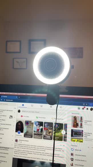 Video review of Movo All-in-one Webcam, LED Ring Light, and Desktop USB Computer Microphone  by 67bddf480f59a2b6b50a409f