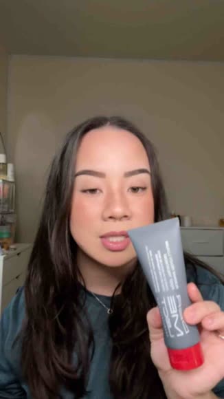 Video review of Dermelect Dermelect Mani + Pedi Spa Set – Complete Hand and Foot Care with Rejuvenating Treatments for Nails, Cuticles, and Feet, Featuring Hydrating and Repairing Formulas  by jasminebbeauty