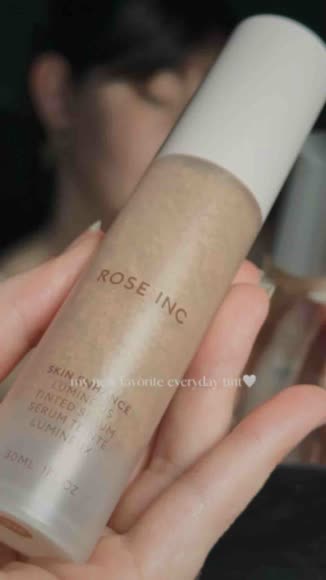 Video review of Clips Fashion & Beauty  by agxmua