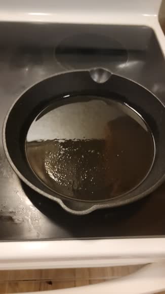Video review of Sunnydaze Pre-Seasoned Cast Iron Skillet Fry Pan Set  by 6782c5e8d0585c9afafd173a