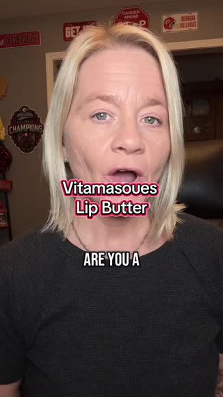 Video review of Vitamasques Lip Butter Balms Treat Set  by 6781bbe01388862194ad3139