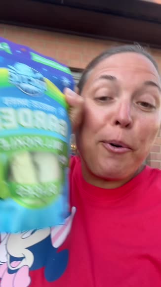Video review of  Freeze Dried Kosher Dill Pickle Slices From Jersey Pickles  by 670a63cea436060d7fdb7ce6