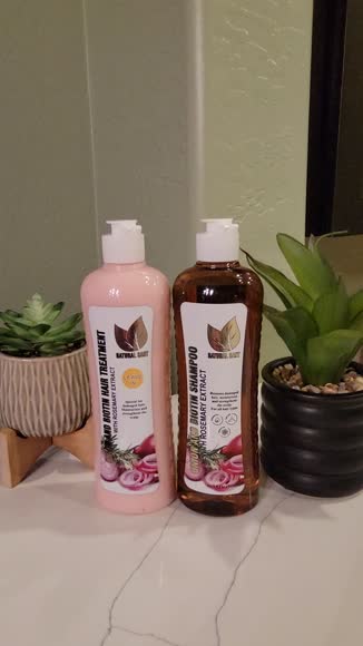 Video review of Natural Sant Onion, Rosemary & Biotin Set: Shampoo & Treatment: Helps stimulate growth - Hair restoration  by 67885a54457281ea4275b4cf
