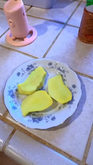 Video review of Clips Food & Drink  by 6796b17a06c1645efee5324c