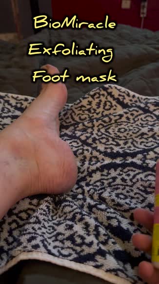 Video review of Mybiomiracle Exfoliating Foot Peeling Spray  by 6764b51480b542fc8273346e