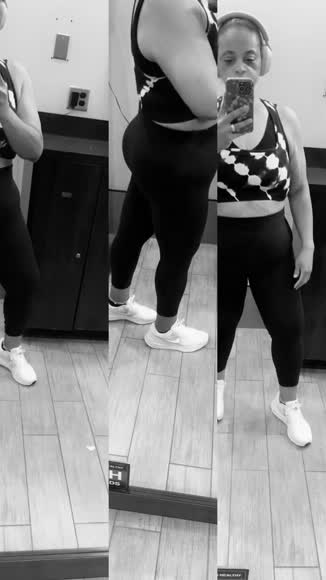 Video review of Pavoi Athleisure Scrunch Halter Low-Support Sports Bra  by 677d9daae5e086f2c0347ab3