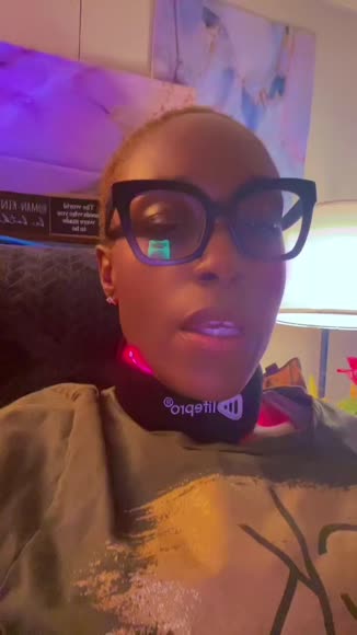 Video review of Lifepro Luminova Pro Red Light Therapy Neck Device  by 678569b845c39b0e508d43fe