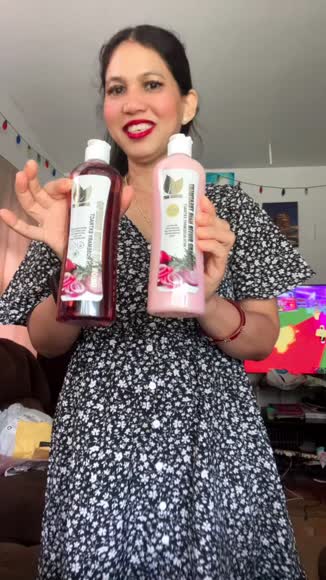 Video review of Natural Sant Onion, Rosemary & Biotin Set: Shampoo & Treatment: Helps stimulate growth - Hair restoration  by 6754c55bb4f052a30fc5df5d