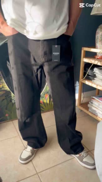 Video review of Noend Denim Men's Straight Selvedge Jeans  by vanesalazar0630