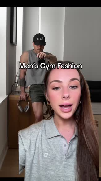 Video review of Clips Fashion & Beauty  by 6526085dccdb5c652601c5ad