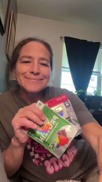 Video review of EXCITE MY Protein Collagen Gummies (NEW)  by 67b7c436feddf50959831b31
