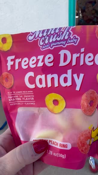 Video review of Krediz Freeze Dried Crunch Candy Variety Pack - 5 Flavor Variety Pack  by 67c15e9d3e0273a1b47efe46