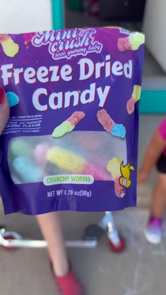 Video review of Krediz Freeze Dried Crunch Candy Variety Pack - 5 Flavor Variety Pack  by 67c15e9d3e0273a1b47efe46