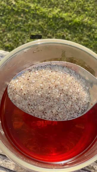 Video review of Plum Deluxe Vanilla Sugar Dust by Tea  by 678271940610370abd41750d
