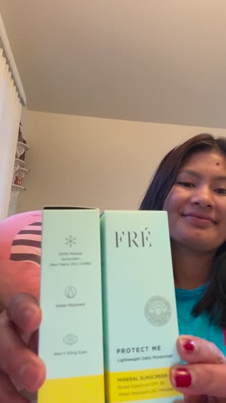 Video review of FRÉ Skincare Tinted Mineral Sunscreen With Non-Nano Zinc Oxide SPF 30  by 6784381076cab30da6ad955e