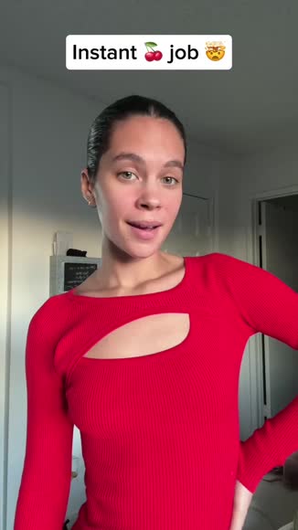 Video review of Snowy Sticky Bra Inserts - Instant Lift & Boost Cup Size - Outfit Enhancer, Washable & Reusable  by contact12327