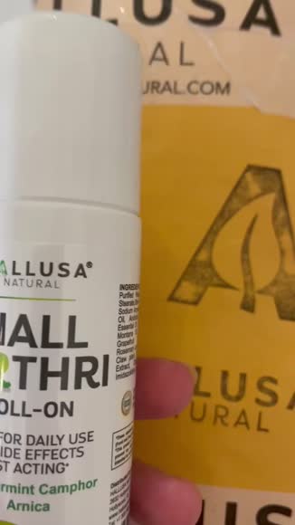 Video review of HALLUSA NATURAL Hall Arthri Roll - On - Peppermint Oil Essential Roll Essential Oil  by 678e78b34a097dbf6b3715a6