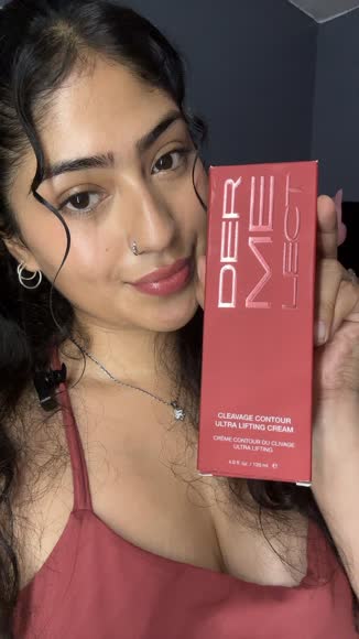 Video review of  Dermelect Cleavage Contour Ultra Lifting Cream – Anti-Aging Cream with Squalene, Jojoba Oil, Avocado Oil for Hydrating, Smoothing, and Firming Wrinkles, Crepey Skin, and Sagging Décolleté  by 67881186384732d1d672e384